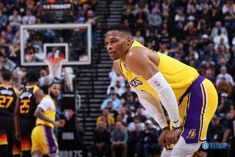 金靴榜又迎来新领跑者（金靴争夺战诞生新榜首）