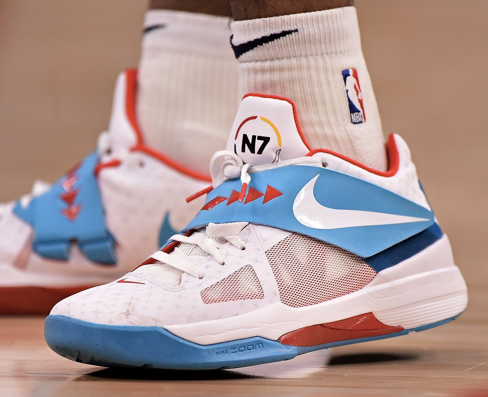 神户主帅：申花球员个人能力非常突出，反击和高球都很有威胁（神户主帅：申花个人能力出类拔萃，反击与高空球威胁十足）