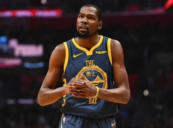 意甲战报：扎尼奥洛破门，2人染红，乌迪内斯2-0帕尔马（意甲速递：扎尼奥洛建功，两人被罚下，乌迪内斯2-0帕尔马）